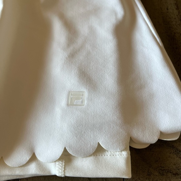 Fila skort XL - Picture 3 of 8